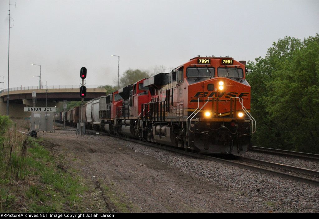 BNSF 7991 East